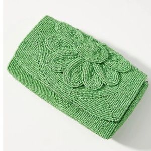 Anthropologie Farin Beaded Green Daisy Clutch with detachable chain SOLD OUT NWT